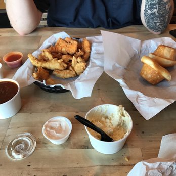 Ezell's Famous Chicken - Southern Near Me - Spokane, Washington