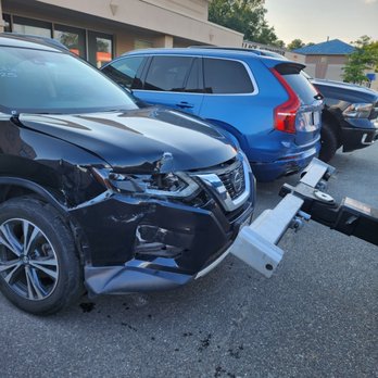 Roadrunner Towing Services - Towing Near Me - Richmond, Virginia Roadrunner Towing Services - Towing Near Me - Richmond, Virginia