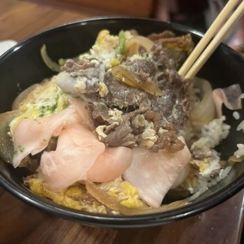 Kouraku - Beef and eat over rice - Japanese Near Me - Los Angeles, California