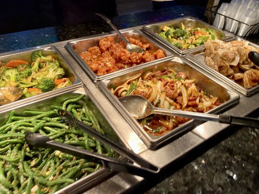 Feast Buffet by null