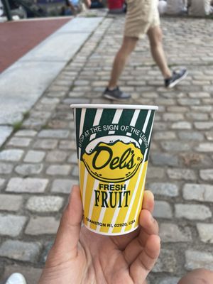 Del's Lemonade by null