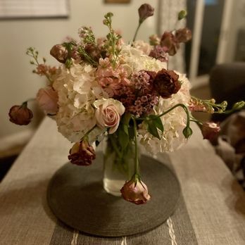 Halas Flowers and Friends - Florists Near Me - Downey, California Halas Flowers and Friends - Florists Near Me - Downey, California