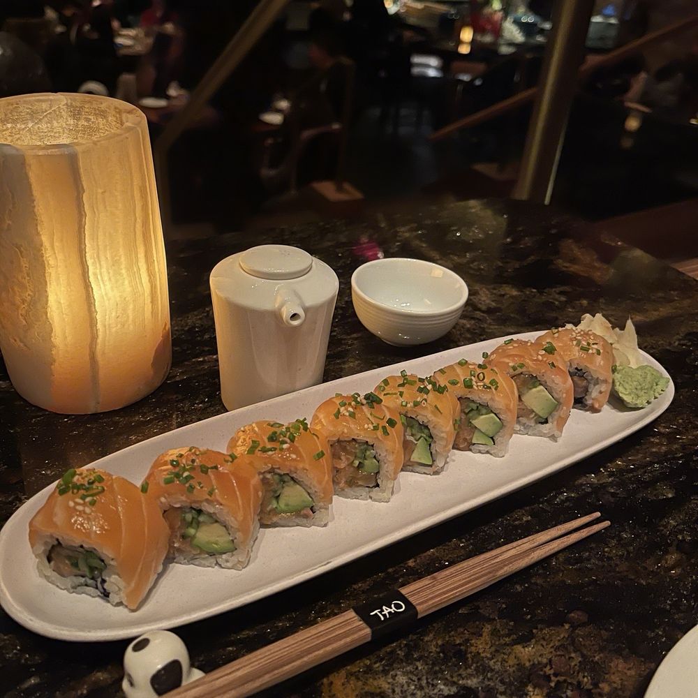 TAO Chicago Restaurant - Pan Asian Near Me - Chicago, Illinois