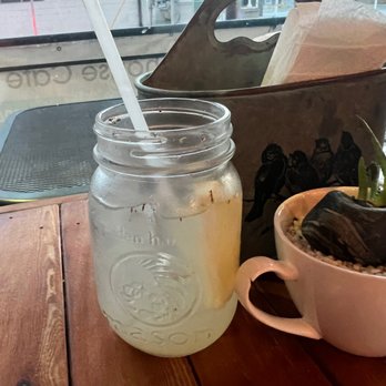 Farmhouse Cafe - Lavender Lemonade: Great! - Breakfast & Brunch Near Me - Honolulu, Hawaii Farmhouse Cafe - Lavender Lemonade: Great! - Breakfast & Brunch Near Me - Honolulu, Hawaii