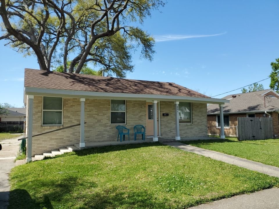 Slide of Garcia Roofing