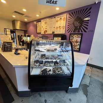 Cinnaholic - Bakeries Near Me - Los Angeles, California Cinnaholic - Bakeries Near Me - Los Angeles, California