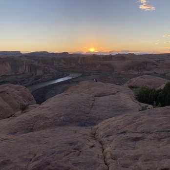 Dan Mick's Jeep Tours - Sunset - Tours Near Me - Moab, Utah