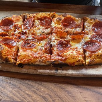 Piatti - Spicy pepperoni pizza - Pizza Near Me - San Antonio, Texas