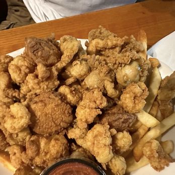 Thirsty Whale - Mixed seafood - American Near Me - Bar Harbor, Maine Thirsty Whale - Mixed seafood - American Near Me - Bar Harbor, Maine