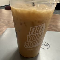 Iced vanilla latte
