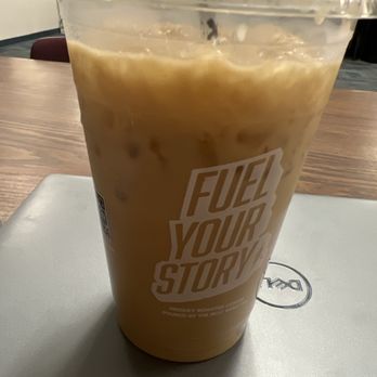 Black Rock Coffee Bar - Iced vanilla latte - Coffee & Tea Near Me - Phoenix, Arizona