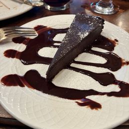 Chocolate flourless cake (gluten free) Chocolate flourless cake (gluten free)