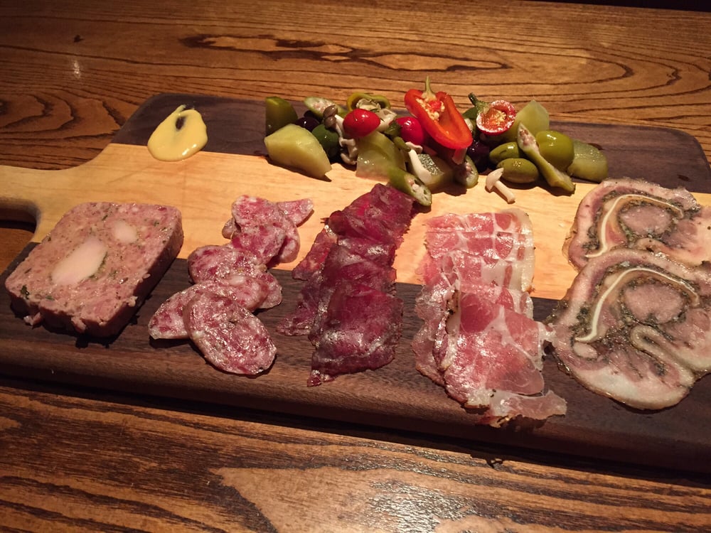 HIBISCUS CLOSED Updated July 2024 343 Photos & 453 Reviews 2927