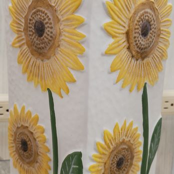 HomeGoods - Home Decor Near Me - Clackamas, Oregon HomeGoods - Home Decor Near Me - Clackamas, Oregon