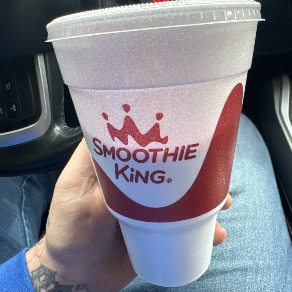 Smoothie King - Banana berry treat - Juice Bars & Smoothies Near Me - Belvidere, Illinois Smoothie King - Banana berry treat - Juice Bars & Smoothies Near Me - Belvidere, Illinois