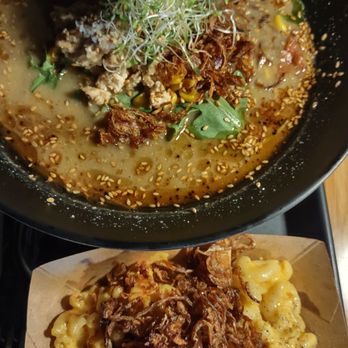 RedWhite - Miso ramen and truffle mac - Ramen Near Me - Studio City, California RedWhite - Miso ramen and truffle mac - Ramen Near Me - Studio City, California