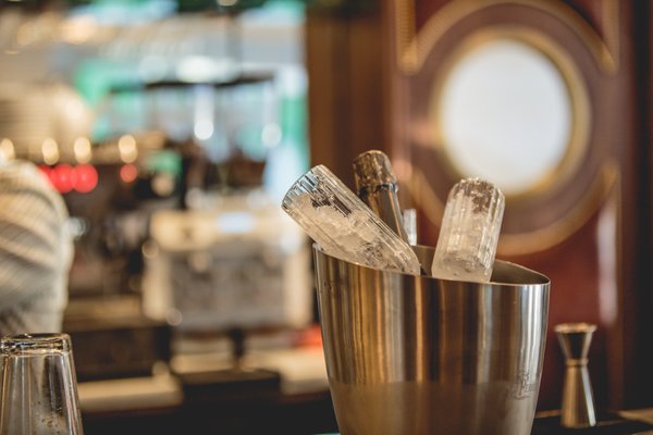 Alexander's Grand Café, Bar & Terrace by null