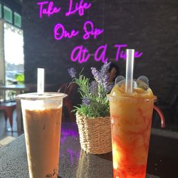 One Zo Milk Tea with Brown Sugar Boba Peachnada with One Zo Boba