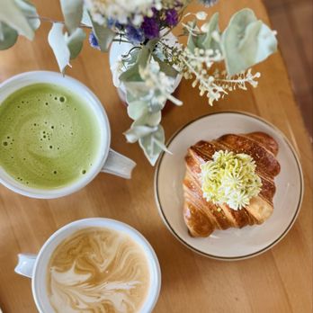 Beloved's Bakery & Cafe - Matcha latte, latte, pistachio croissant - Bakeries Near Me - Reno, Nevada