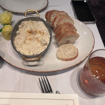 Old Ebbitt Grill - Crab and Artichoke Dip (good but get something else) crab was a bit muted in the cream - Bars Near Me - Washington, DC, District of Columbia Old Ebbitt Grill - Crab and Artichoke Dip (good but get something else) crab was a bit muted in the cream - Bars Near Me - Washington, DC, District of Columbia