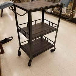 Marshalls - Broken bar cart 2, broken wheel.