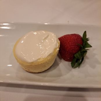 Ruth's Chris Steak House - Mini cheesecake - Steakhouses Near Me - Tysons Corner, Virginia
