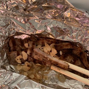 DooBoo - Pork belly with fried garlic, very dry and overcooked, difficult to chew!!poor quality and over priced for $24. - Korean Near Me - Burnaby, British Columbia