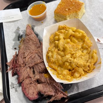Rollin’ Smoke Handcrafted Bbq - Barbeque Near Me - Halfmoon, New York
