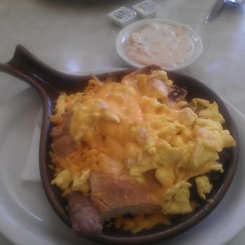 Ocean Diner - Sausage and Gravy skillet with gravy on the side - Diners Near Me - Hermosa Beach, California