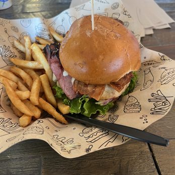 Anny's Fine Burger - Monster Burger - Burgers Near Me - Santee, California
