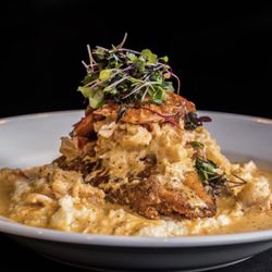 House of Creole - This was my favorite dish!!!!! Catfish and grits! Yummmmy