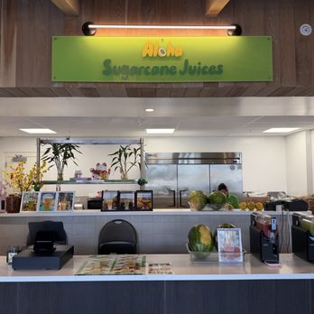 Aloha Sugarcane Juice - Storefront. - Juice Bars & Smoothies Near Me - Honolulu, Hawaii