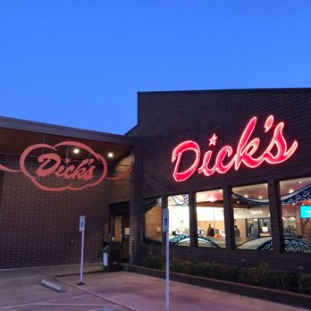 Dick's - Restaurant exterior - Fast Food Near Me - Seattle, Washington