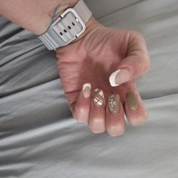 TN Nails - After 3 weeks still holding on strong