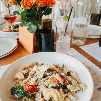 Sixty Vines - CRESTA DE GALLO - New American Near Me - Nashville, Tennessee