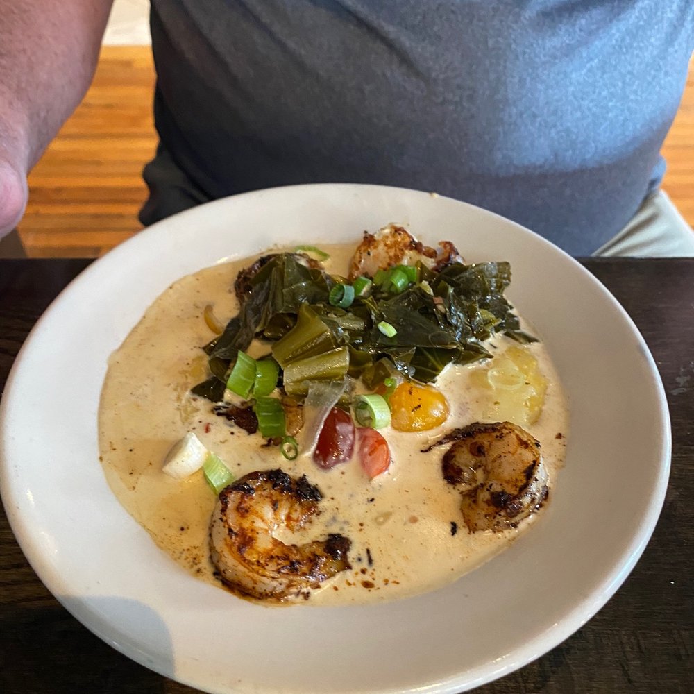 B Matthews Eatery - Shrimp And Grits - New American Near Me - Savannah, Georgia B Matthews Eatery - Shrimp And Grits - New American Near Me - Savannah, Georgia