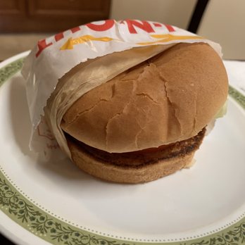 In-N-Out Burger - Just a burger with lettuce and tomato for auntie. No sauce, pickles, onions. She loved it - Burgers Near Me - Pasadena, California In-N-Out Burger - Just a burger with lettuce and tomato for auntie. No sauce, pickles, onions. She loved it - Burgers Near Me - Pasadena, California