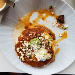 Q Kitchen | Bar - Huevos rancheros