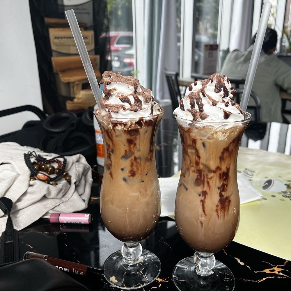 Mochas