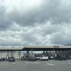 Costco Gasoline - Nice, open layout here.