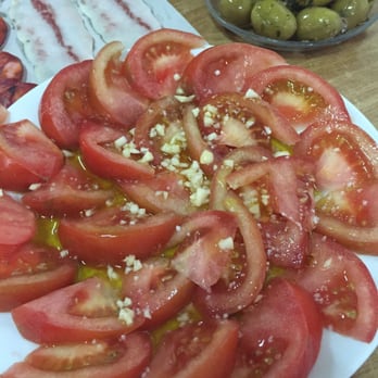 Bodegas Pepe Girón - Tapas Bars Near Me - Bormujos, SE