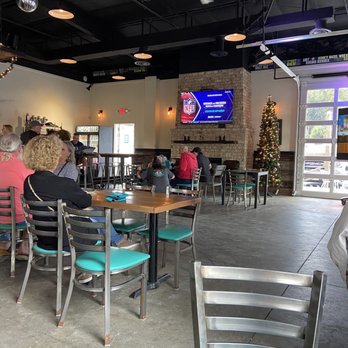 Big Beach Brewing - Big screen TVs for gameday - Breweries Near Me - Gulf Shores, Alabama Big Beach Brewing - Big screen TVs for gameday - Breweries Near Me - Gulf Shores, Alabama