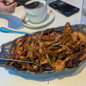 Juicy Dumplings - Beef flat noodle - Chinese Near Me - Euless, Texas