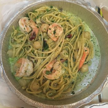 Cicciotti's - Linguine alla Genovese di Mare - aka shrimp & scallops in a creamy pesto sauce. Tasty shrimp & sauce, but the scallops too fishy. - Italian Near Me - Carlsbad, California Cicciotti's - Linguine alla Genovese di Mare - aka shrimp & scallops in a creamy pesto sauce. Tasty shrimp & sauce, but the scallops too fishy. - Italian Near Me - Carlsbad, California