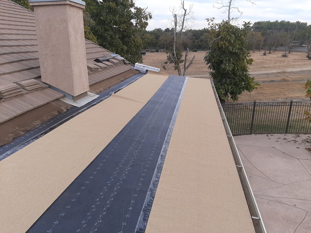 Slide of Super Service Roofing