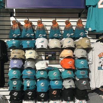 Fan Outfitters - Sports Wear Near Me - Davie, Florida
