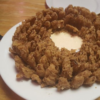 Texas Roadhouse - Cactus Blossom - American Near Me - Kenosha, Wisconsin
