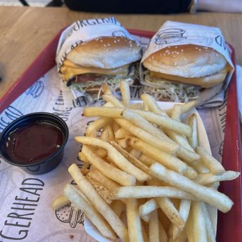 Burgerhead - Burgers Near Me - New York, New York
