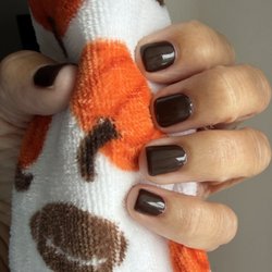 Obsessed with this dark brown color for Fall!!!