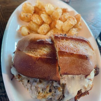 The 522 - Beer Bar Near Me - Woodinville, Washington The 522 - Beer Bar Near Me - Woodinville, Washington
